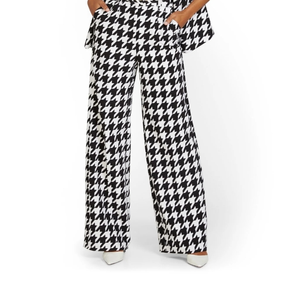 Houndstooth Wide-Leg Pant